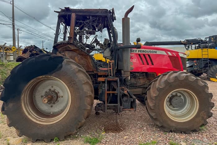 Trator Massey Ferguson 7722
