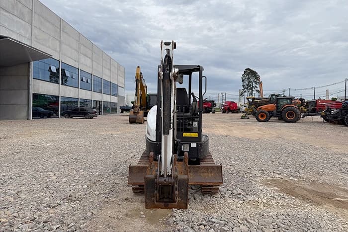 miniescavadeira-bobcat-e27z-2020