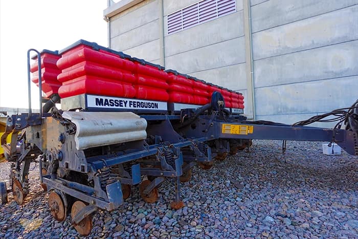 plantadeira-massey-ferguson-mf515-2021