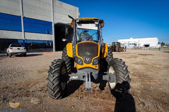 trator-valtra-a800r-2024